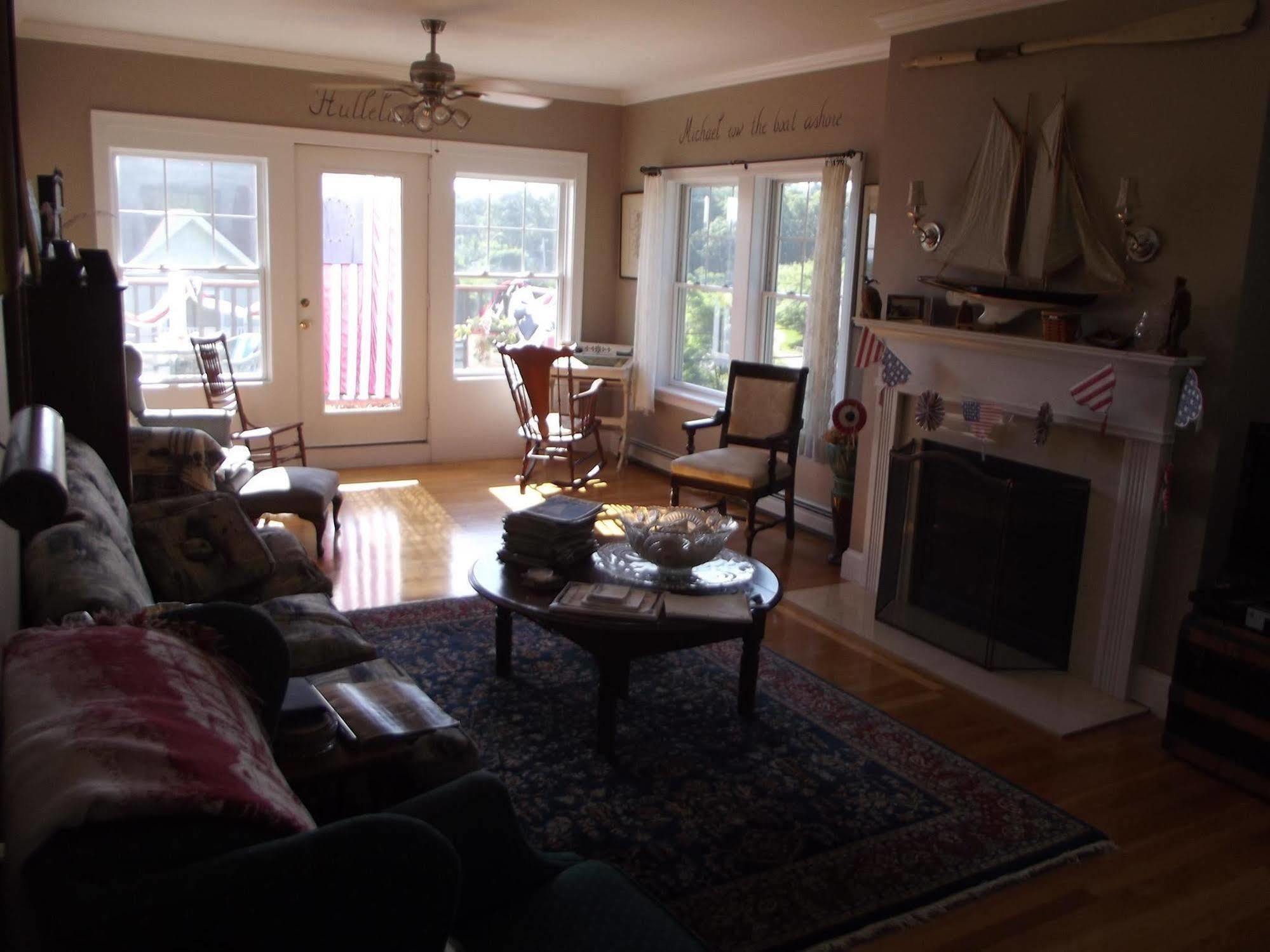 Josephine'S On The Bay Bed And Breakfast ハル エクステリア 写真